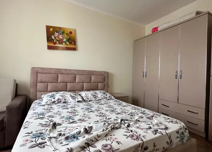 Ndoka Apartamento *